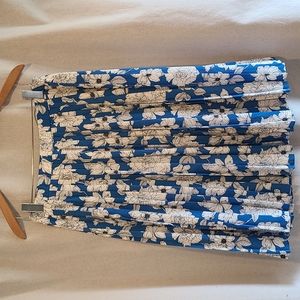 Banana Republic floral pleated skirt - Petite Medium